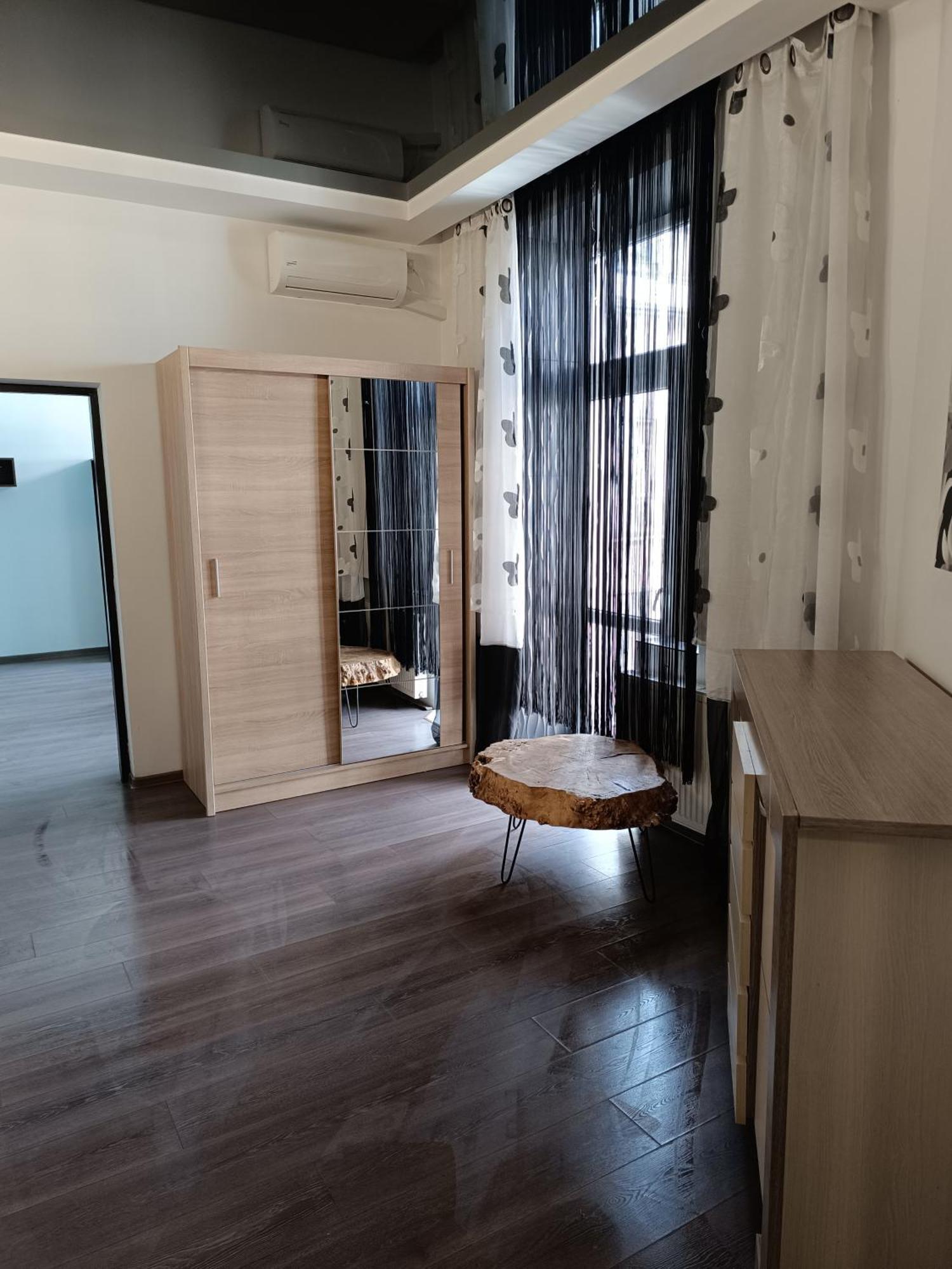 Apartments Zefir Lviv Eksteriør billede