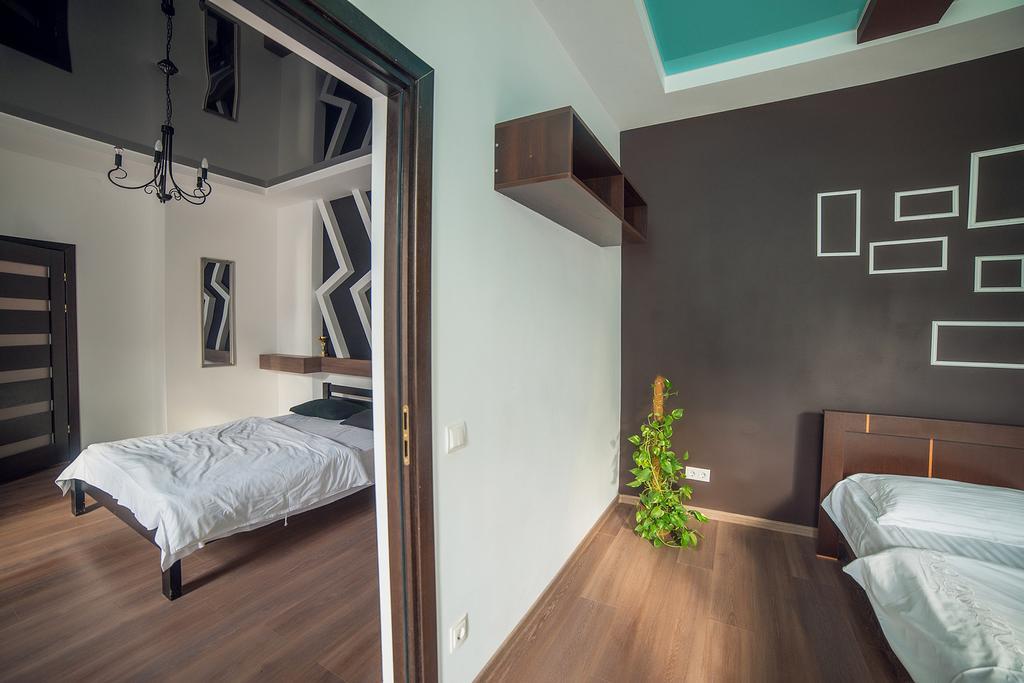 Apartments Zefir Lviv Eksteriør billede